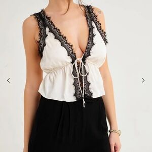 RUMORED Women’s Silky Lace Trim Cropped Top Cream Black Sz S Coquette Festival